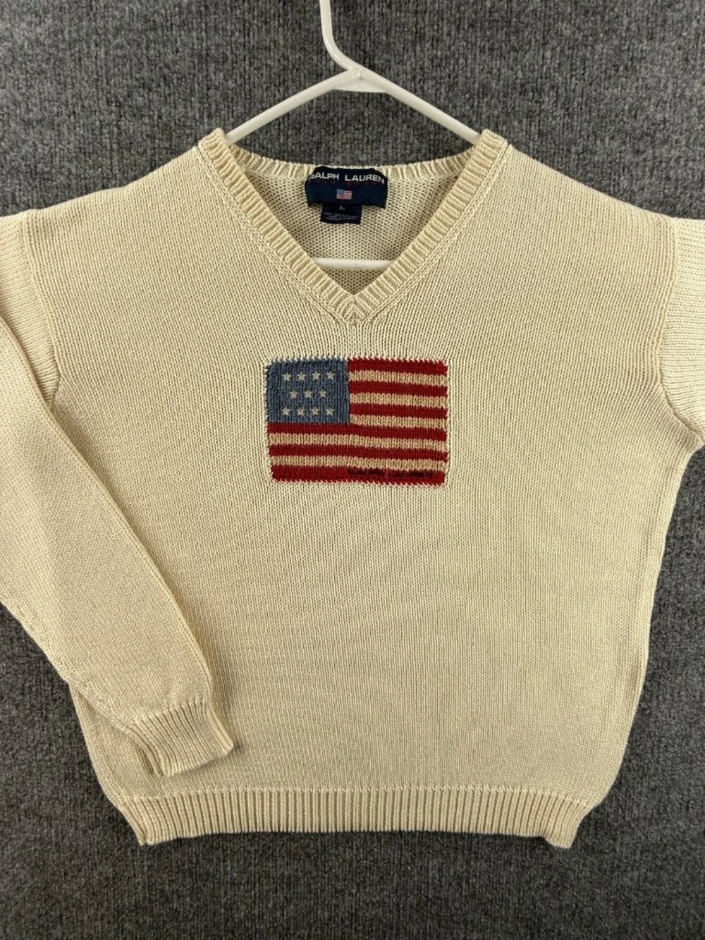 Ralph Lauren Sport USA Flag Graphic Ivory Large V-Neck Sweater Pullover Designer